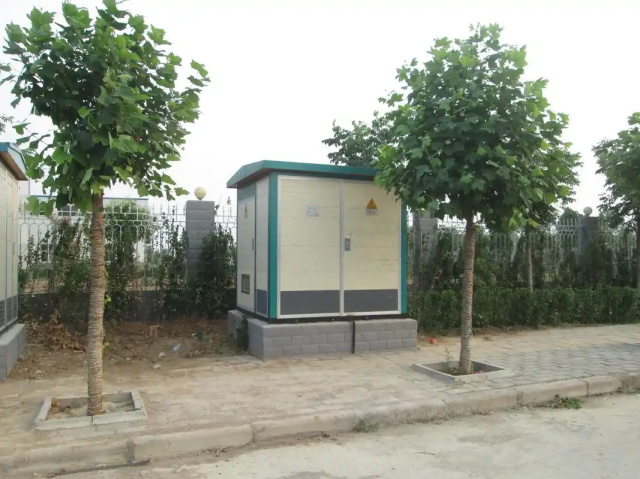 和田1000KVA欧式箱式变压器
